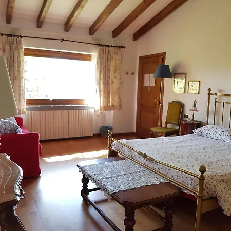 B&B La Casaccia 베르바니아